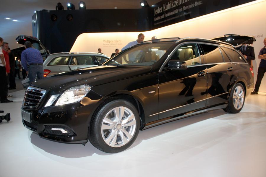  Mercedes-Benz E-Class Estate 2010 года  (фото 54 из 65)
